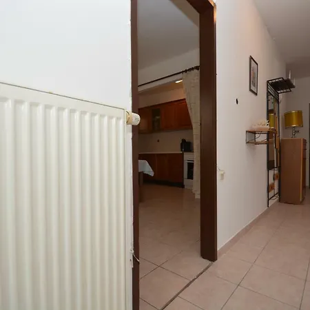 Bandira Apartment *
