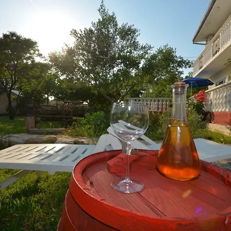 Bandira Apartment